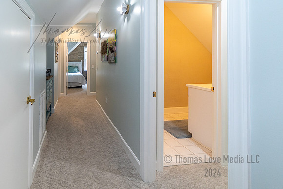 20E Cottage-48