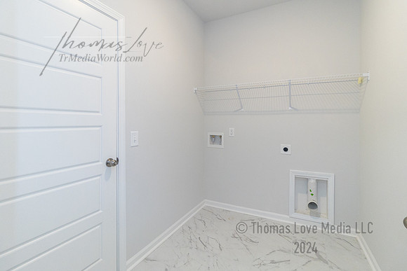 9W6A4178