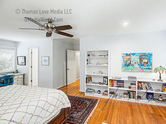 9W6A4534
