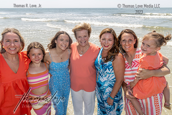 9W6A4102