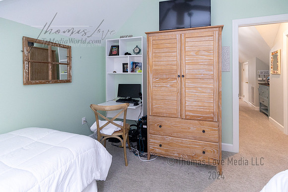 20E Cottage-45
