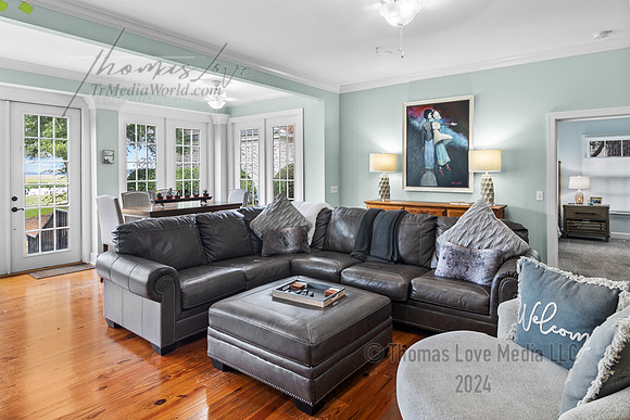 20E Cottage-12