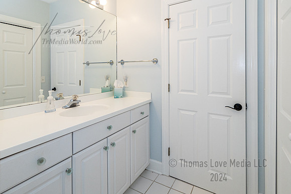 20E Cottage-28