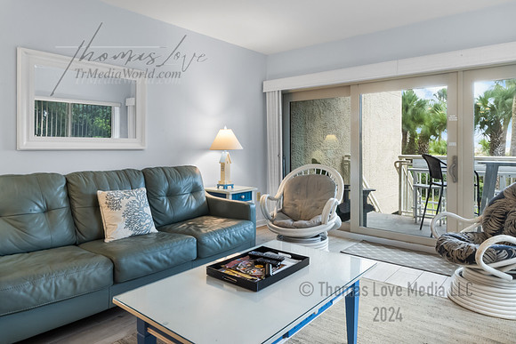 462 Captains Walk-6