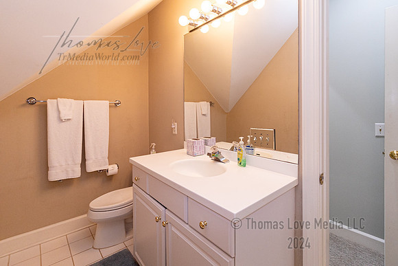 20E Cottage-50