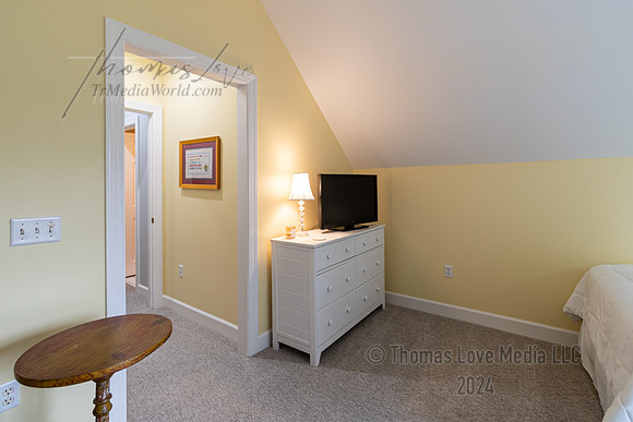 20E Cottage-54
