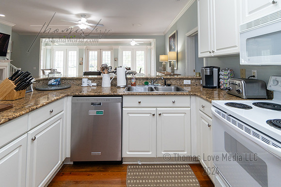 20E Cottage-7