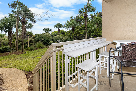 462 Captains Walk-20